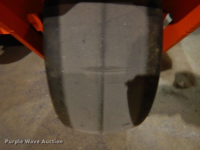 image for item IO9254 2022 Ariens IKON XD  ZTR lawn mower