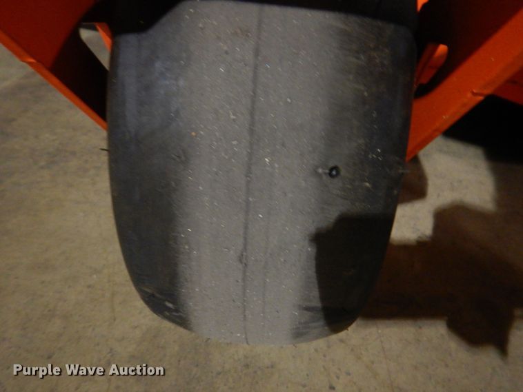 image for item IO9254 2022 Ariens IKON XD  ZTR lawn mower