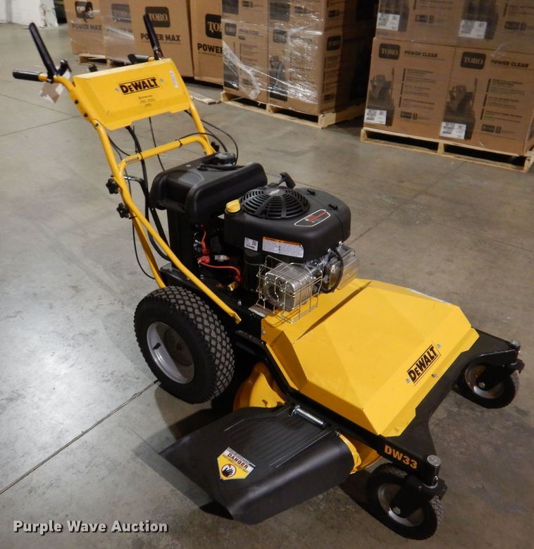 image for item IO9255 2022 DeWalt DW33  lawn mower
