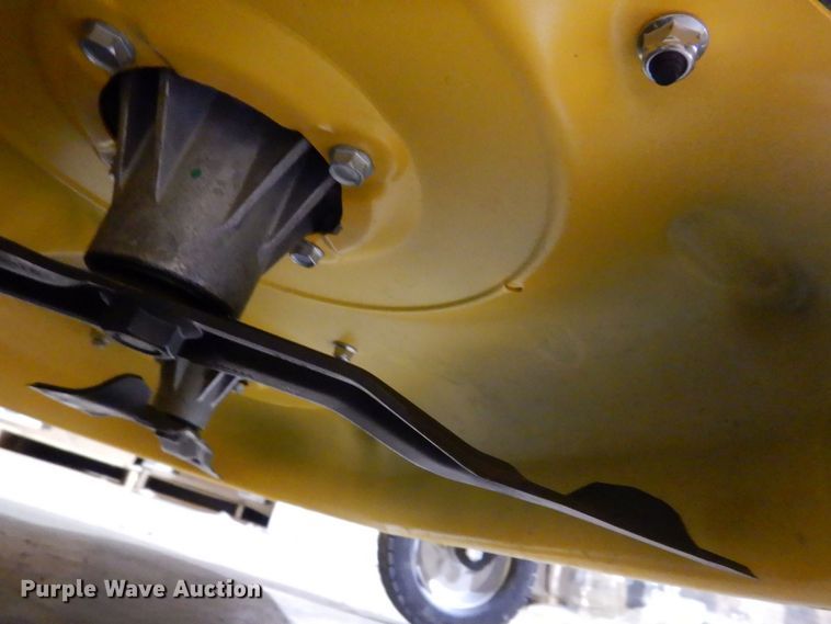 image for item IO9255 2022 DeWalt DW33  lawn mower