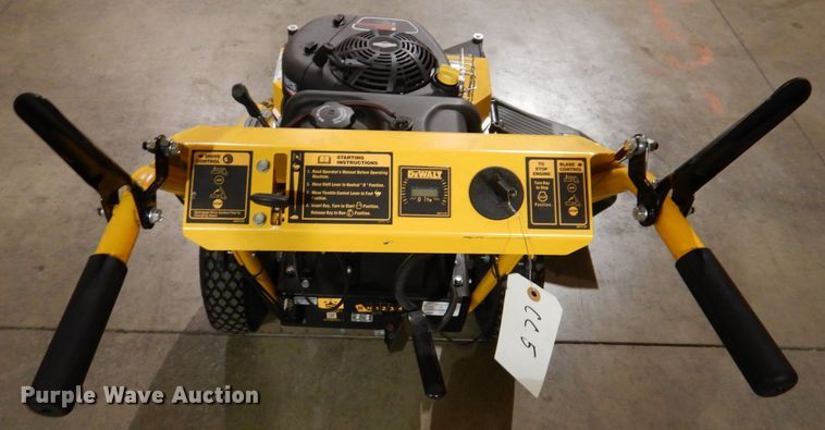 image for item IO9255 2022 DeWalt DW33  lawn mower