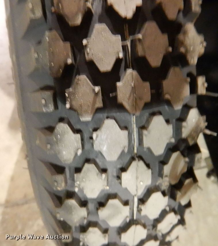 image for item IO9255 2022 DeWalt DW33  lawn mower