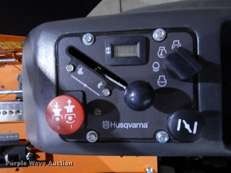 image for item IO9257 2022 Husqvarna MZ54  ZTR lawn mower