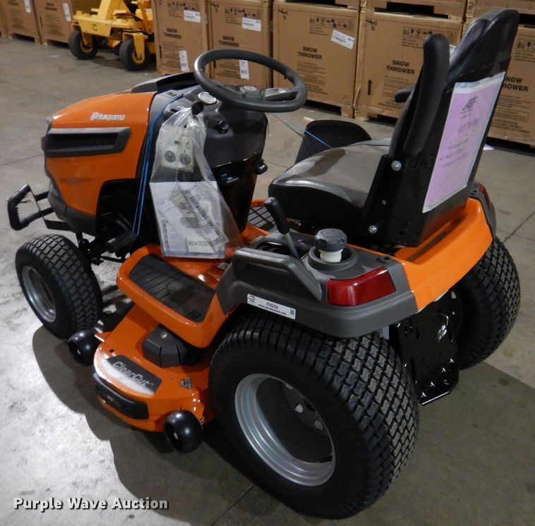 image for item IO9259 2021 Husqvarna TS 348XD  lawn mower