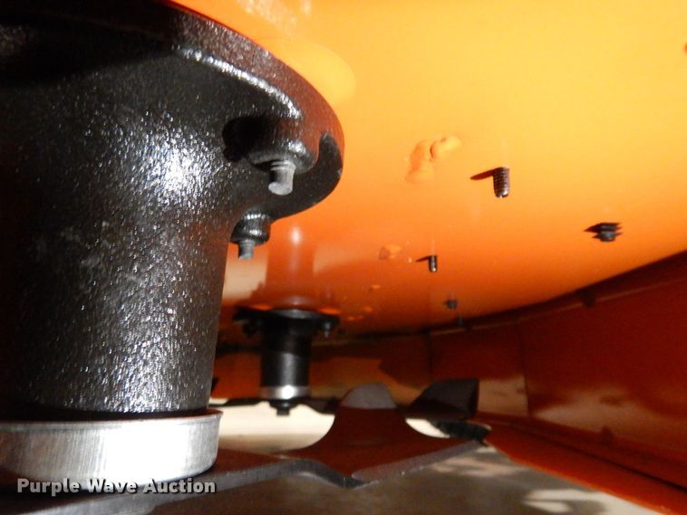 image for item IO9260 2022 Husqvarna TS354XD  lawn mower