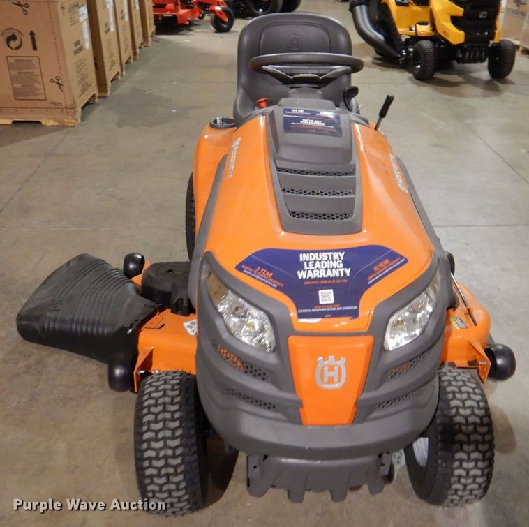 image for item IO9261 2022 Husqvarna YTH24V54  lawn mower