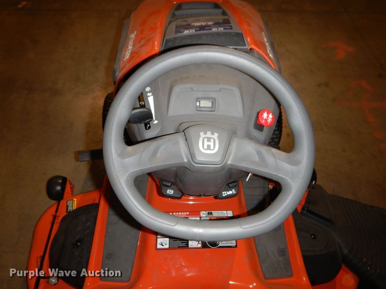 image for item IO9261 2022 Husqvarna YTH24V54  lawn mower