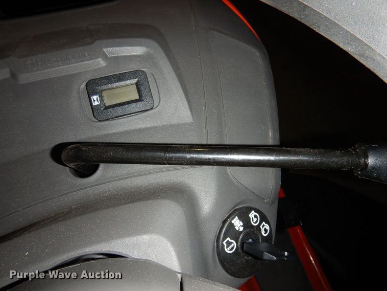 image for item IO9262 2022 Husqvarna TS146XK  lawn mower