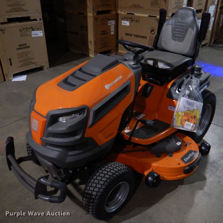 image for item IO9263 2022 Husqvarna TS354XD  lawn mower