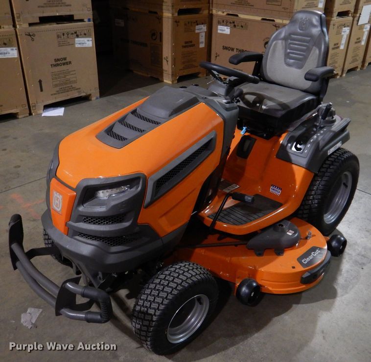 image for item IO9265 2021 Husqvarna TS354XD  lawn mower