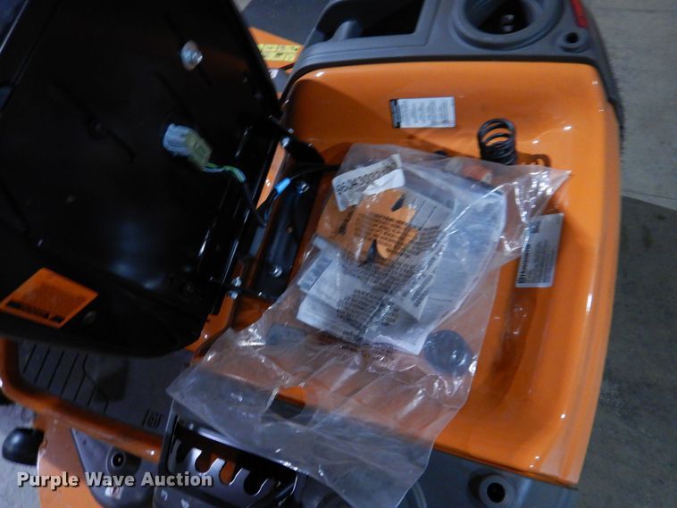 image for item IO9265 2021 Husqvarna TS354XD  lawn mower