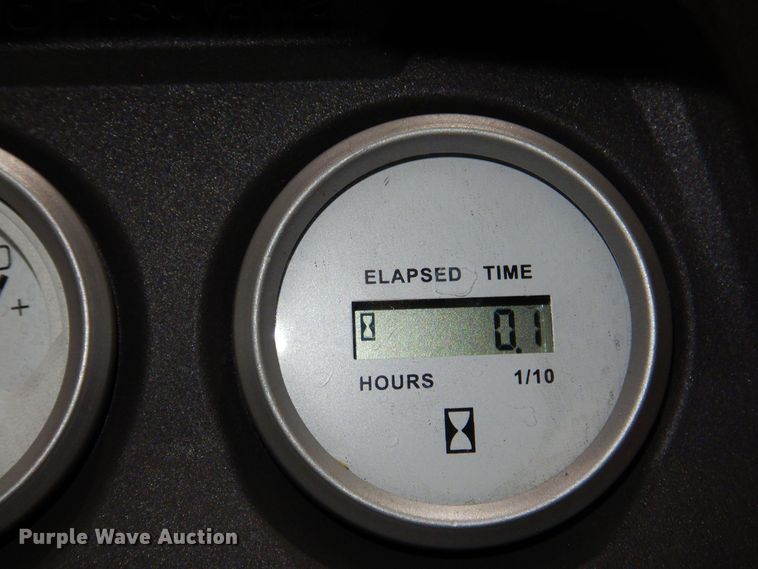 image for item IO9266 2022 Husqvarna TS354XD  lawn mower