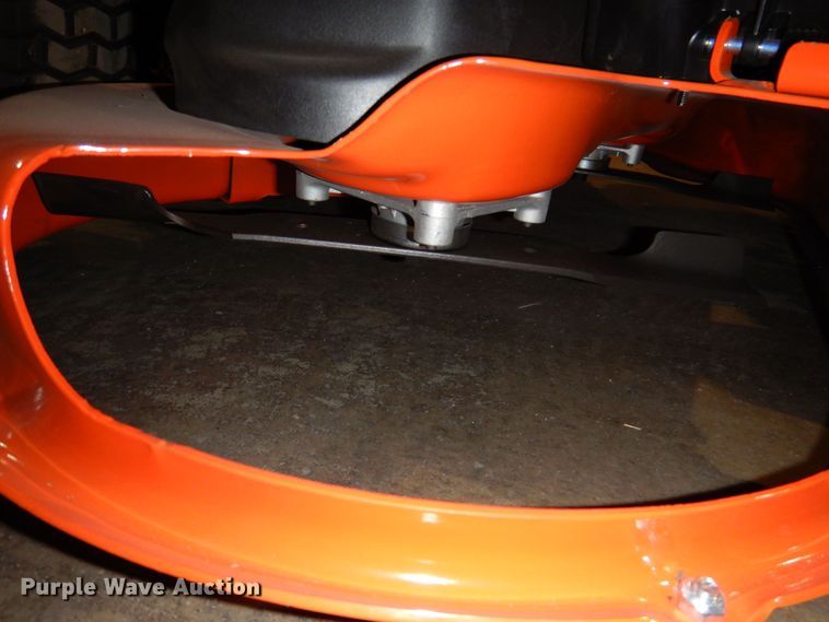 image for item IO9267 2021 Husqvarna YTH24V54  lawn mower