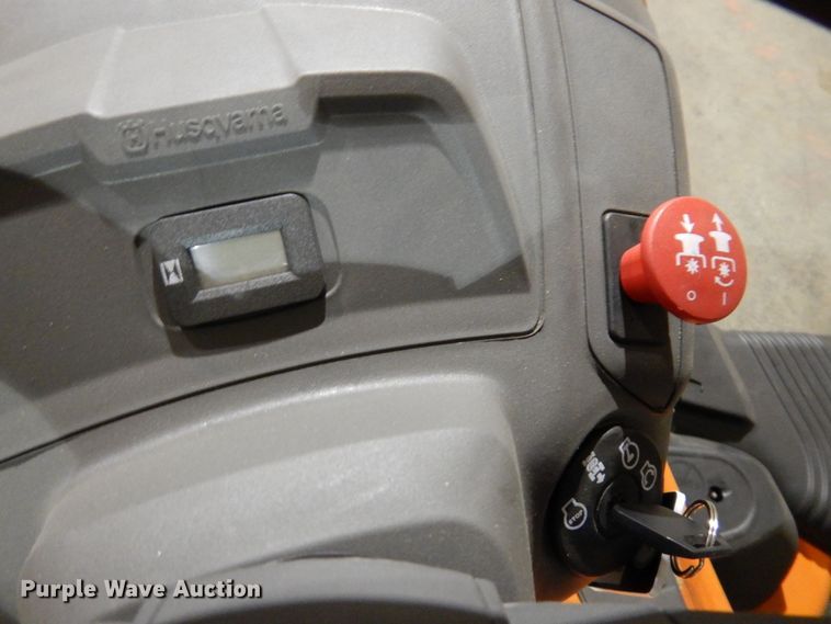 image for item IO9267 2021 Husqvarna YTH24V54  lawn mower