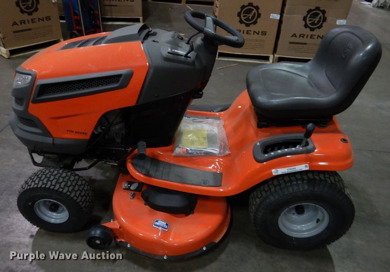 image for item IO9268 2020 Husqvarna YTH 22V46  lawn mower