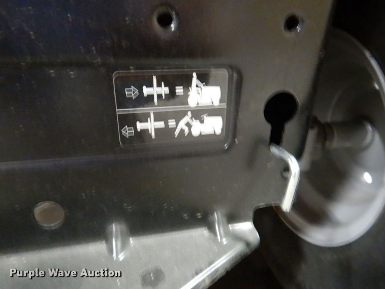 image for item IO9268 2020 Husqvarna YTH 22V46  lawn mower