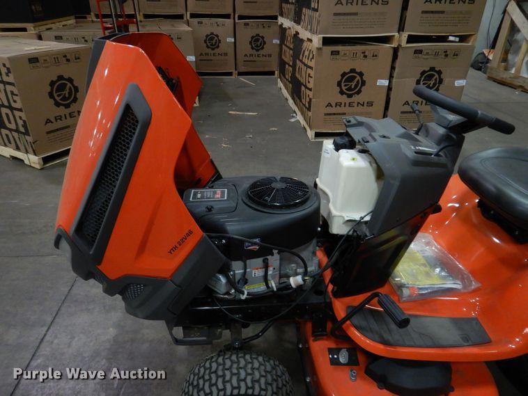 image for item IO9268 2020 Husqvarna YTH 22V46  lawn mower