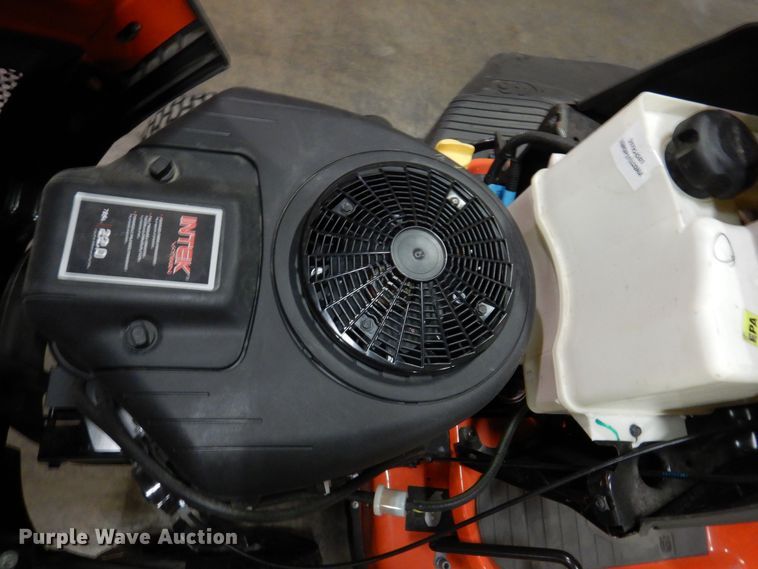 image for item IO9268 2020 Husqvarna YTH 22V46  lawn mower