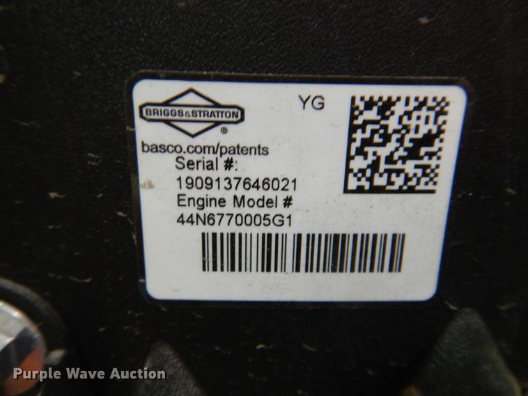 image for item IO9268 2020 Husqvarna YTH 22V46  lawn mower