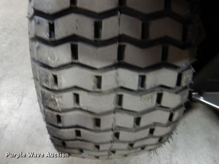 image for item IO9268 2020 Husqvarna YTH 22V46  lawn mower