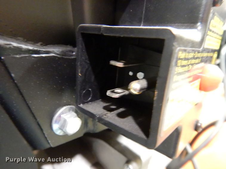 image for item IO9280 2021 Husqvarna ST330  snow blower