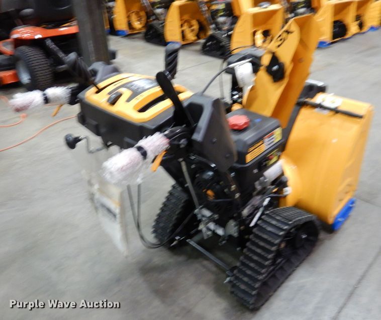 image for item IO9284 2020 Cub Cadet 3X  snow blower