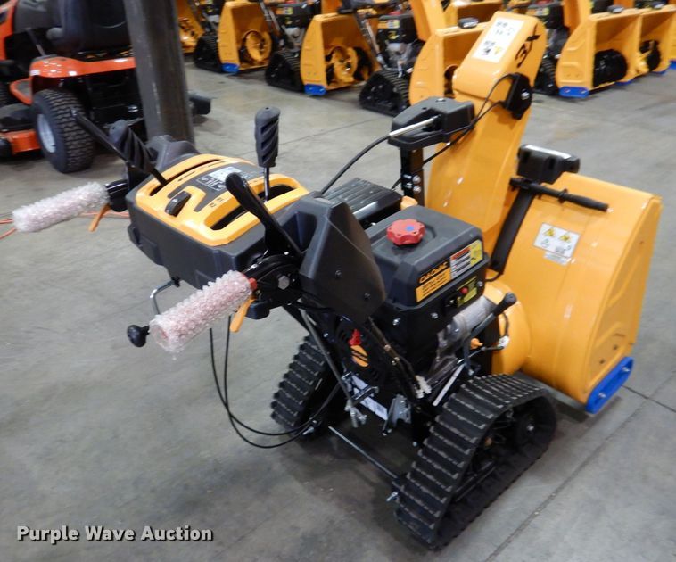 image for item IO9285 2020 Cub Cadet 3X  snow blower