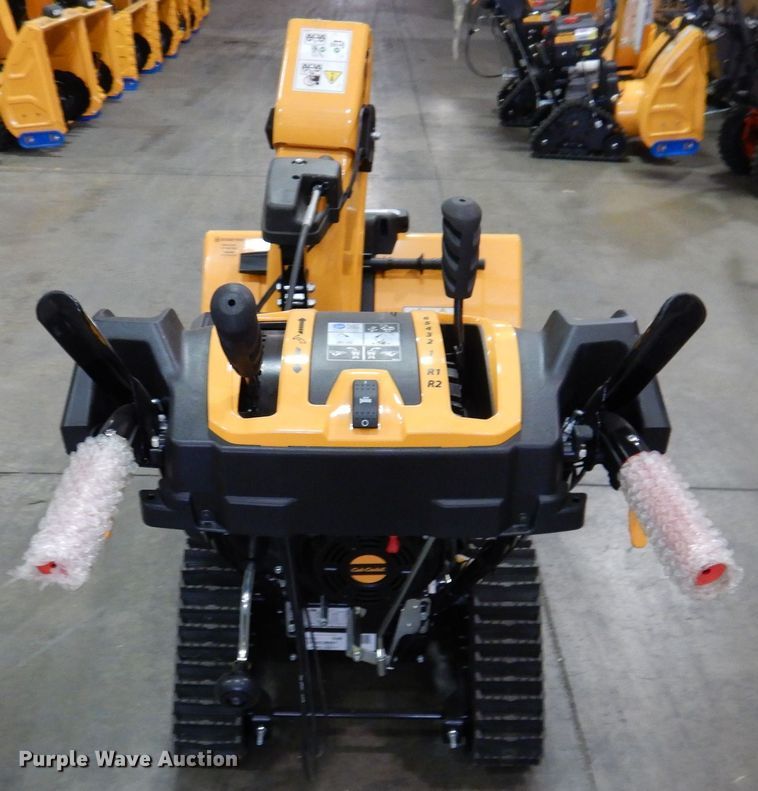 image for item IO9285 2020 Cub Cadet 3X  snow blower