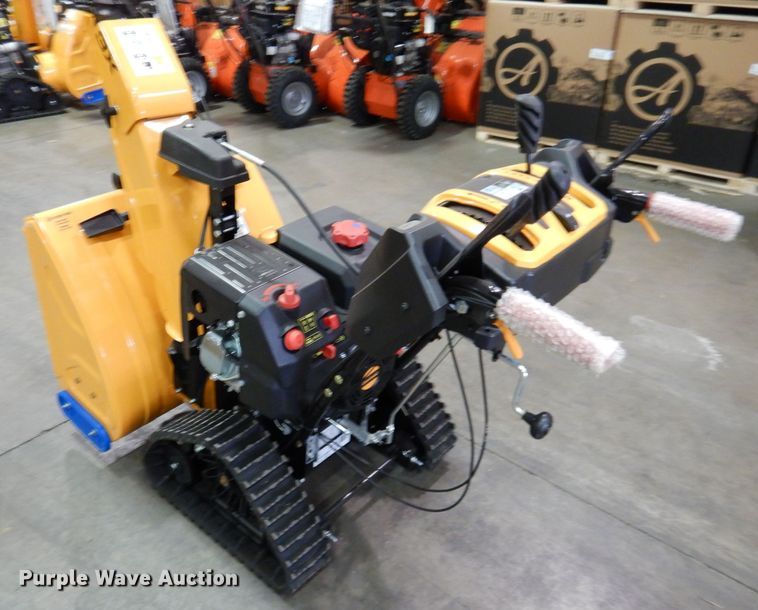 image for item IO9285 2020 Cub Cadet 3X  snow blower