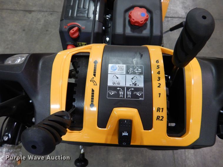 image for item IO9285 2020 Cub Cadet 3X  snow blower