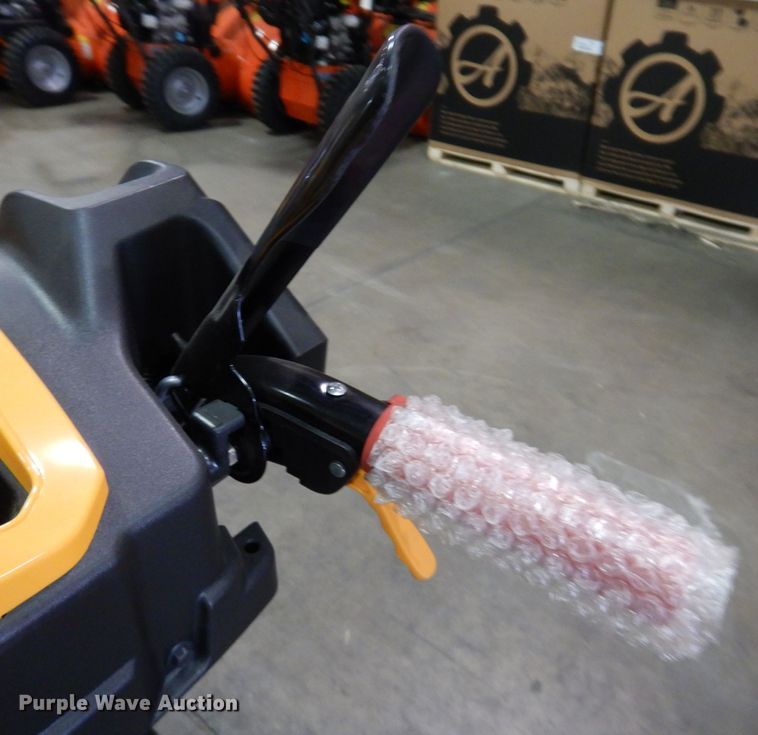 image for item IO9285 2020 Cub Cadet 3X  snow blower