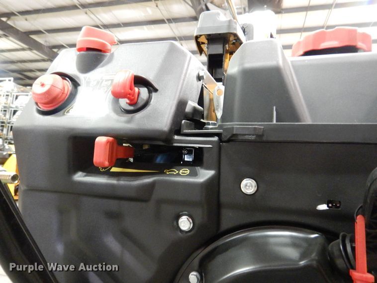 image for item IO9285 2020 Cub Cadet 3X  snow blower