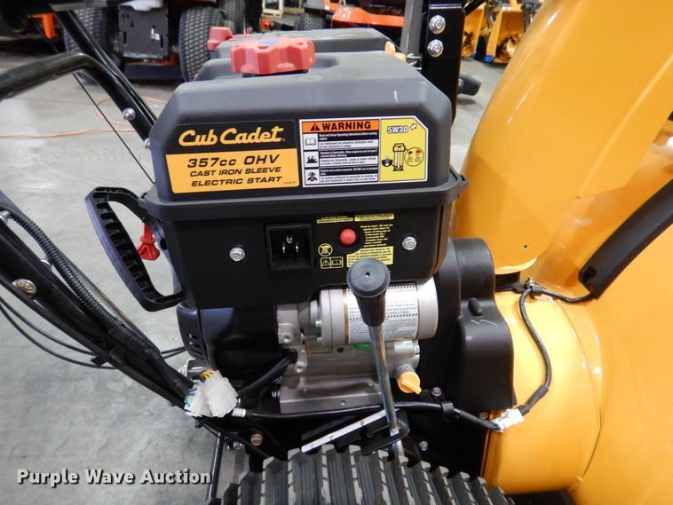 image for item IO9285 2020 Cub Cadet 3X  snow blower