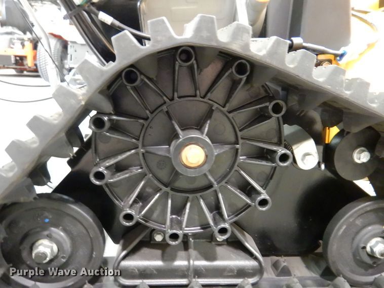 image for item IO9285 2020 Cub Cadet 3X  snow blower