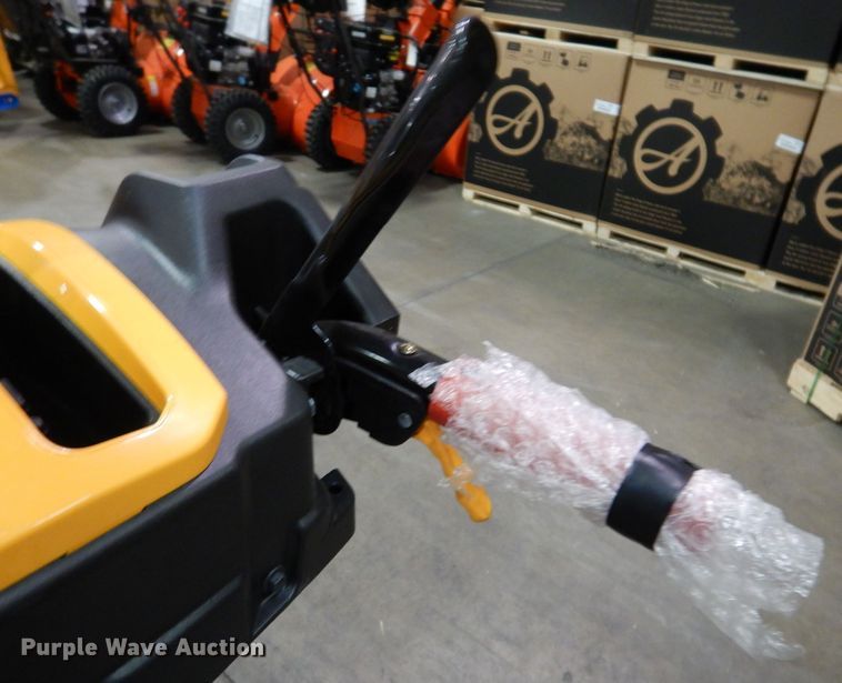 image for item IO9286 2020 Cub Cadet 3X  snow blower