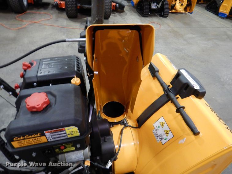 image for item IO9287 2020 Cub Cadet 3X  snow blower