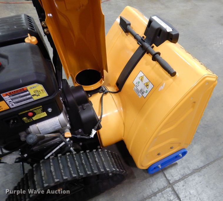 image for item IO9287 2020 Cub Cadet 3X  snow blower