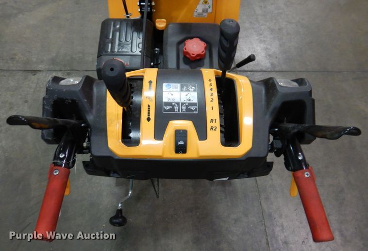 image for item IO9287 2020 Cub Cadet 3X  snow blower