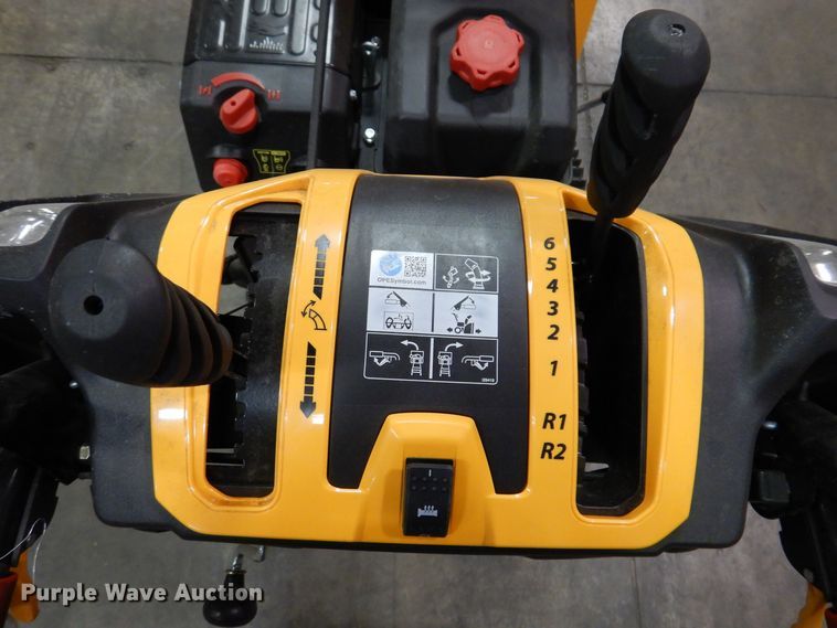 image for item IO9287 2020 Cub Cadet 3X  snow blower