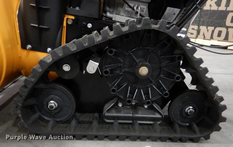 image for item IO9287 2020 Cub Cadet 3X  snow blower