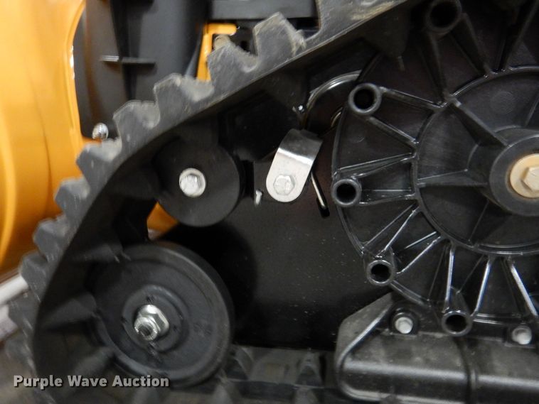 image for item IO9287 2020 Cub Cadet 3X  snow blower