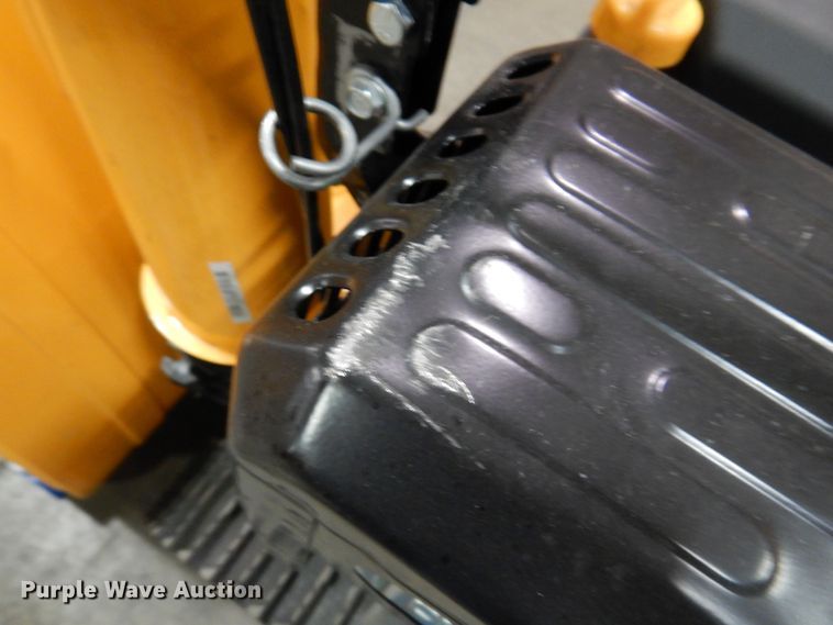 image for item IO9288 2020 Cub Cadet 3X  snow blower