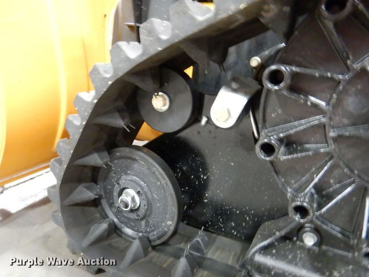 image for item IO9288 2020 Cub Cadet 3X  snow blower