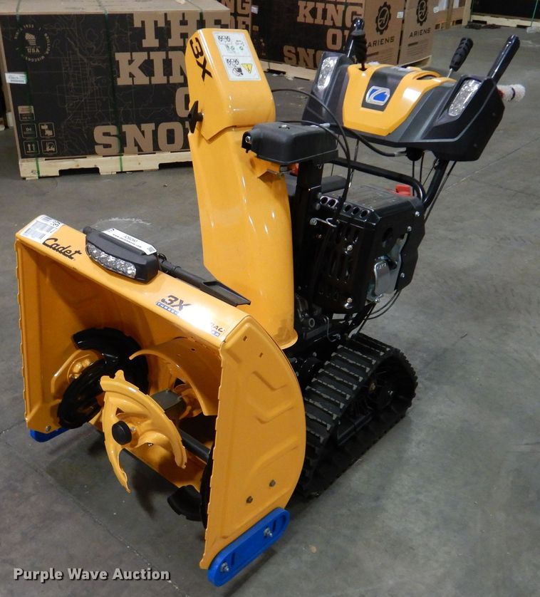 image for item IO9290 2020 Cub Cadet 3X  snow blower