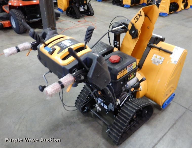 image for item IO9290 2020 Cub Cadet 3X  snow blower