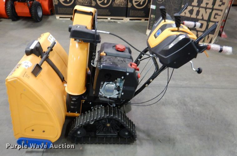 image for item IO9292 2020 Cub Cadet 2X  snow blower