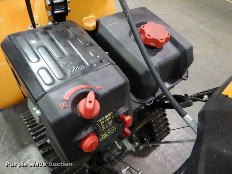 image for item IO9292 2020 Cub Cadet 2X  snow blower