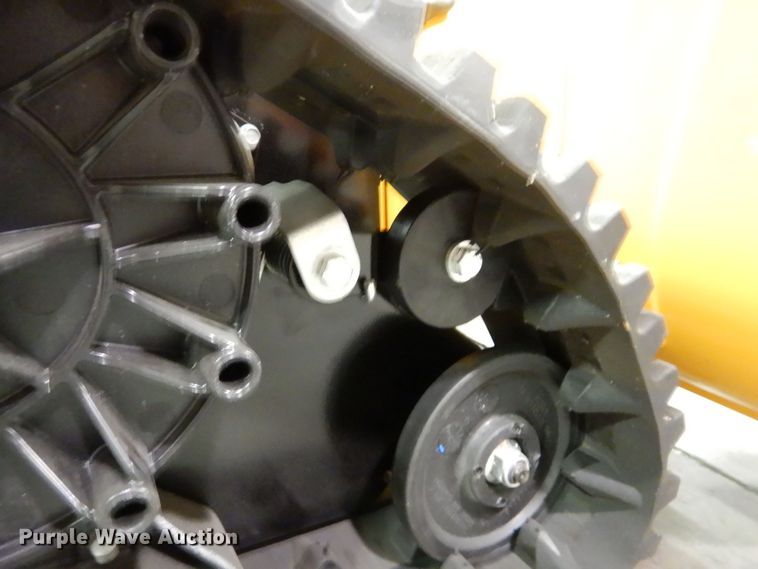 image for item IO9292 2020 Cub Cadet 2X  snow blower