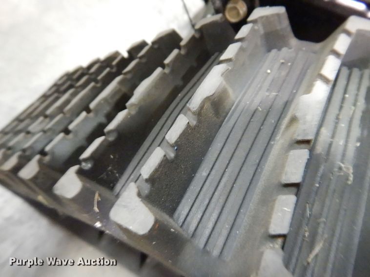 image for item IO9292 2020 Cub Cadet 2X  snow blower