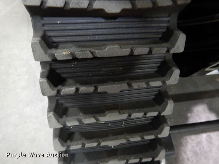 image for item IO9292 2020 Cub Cadet 2X  snow blower